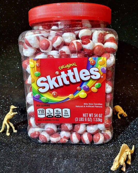 FREEZE DRIED VALENTINES DAY FINEST SKITTLEZ 54 OZ RED Original LOVE Candy Jar